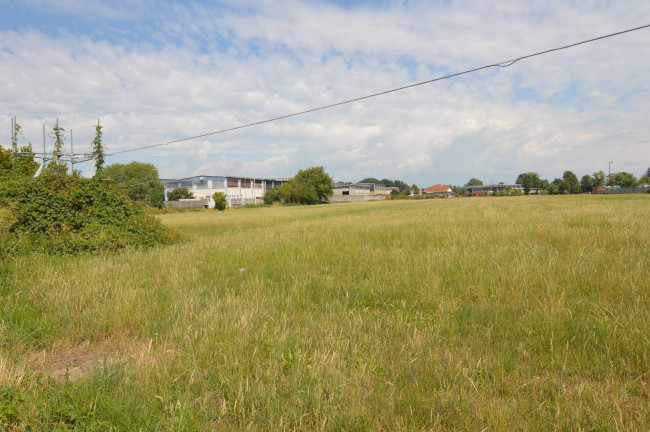 Terreno industriale in Vendita a Leinì