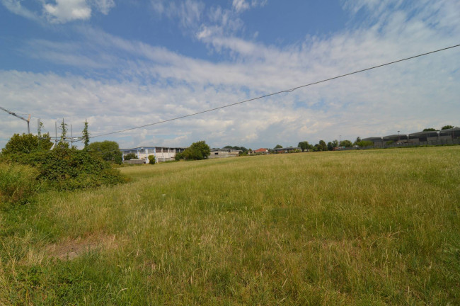 Terreno industriale in Vendita a Leinì
