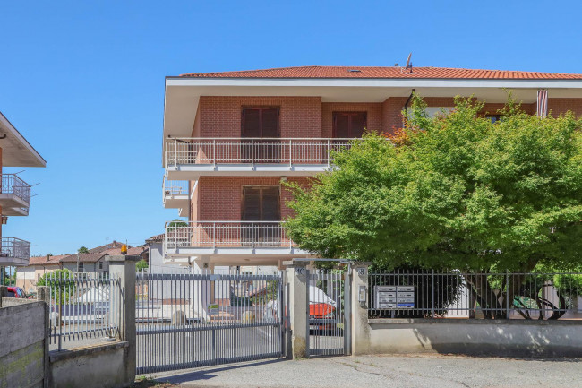 Appartamento in vendita a Andezeno