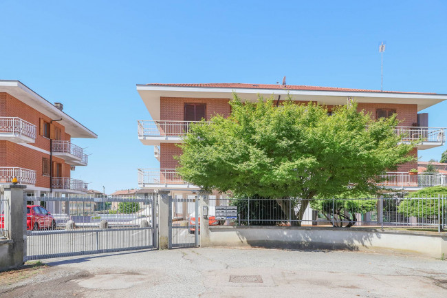 Appartamento in Vendita a Andezeno