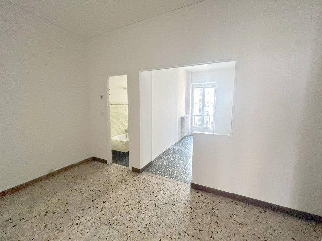 Apartment for Sale to Torino