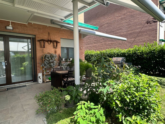 Villa a Schiera in vendita a Carrù