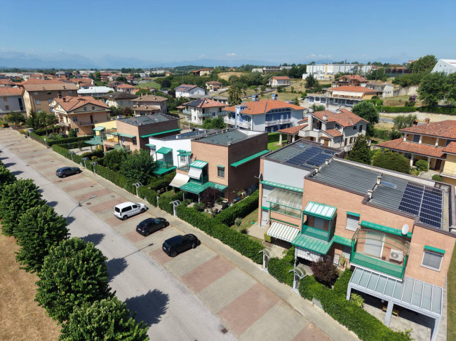 Villa a Schiera in vendita a Carrù