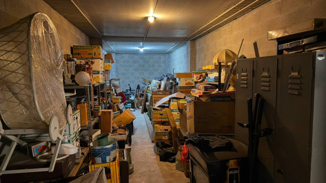 Box o garage in Vendita a Torino
