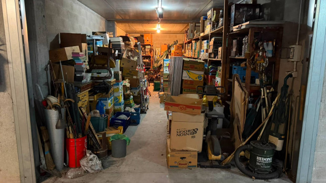 Box o garage in Vendita a Torino