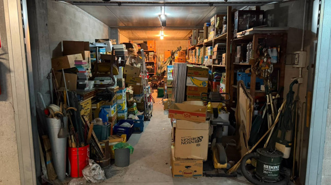 Box o garage in Vendita a Torino