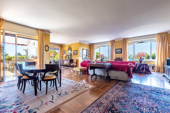 Apartment for Sale to Torino