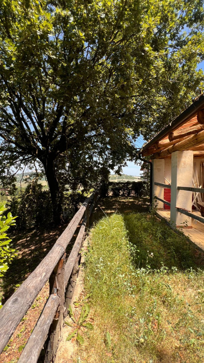 Cascina in Vendita a Canelli