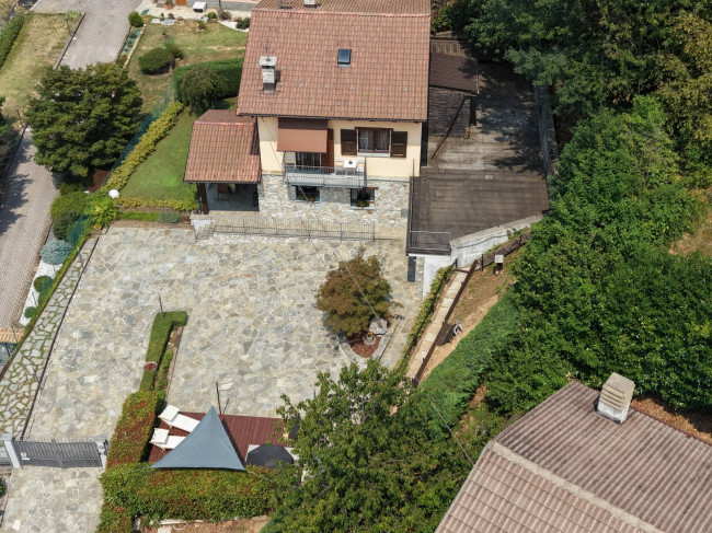 Villa in Vendita a Frabosa Sottana