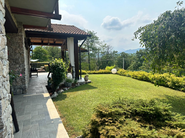 Villa in Vendita a Frabosa Sottana
