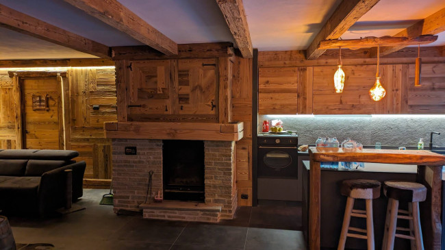 Appartamento in Vendita a Bardonecchia
