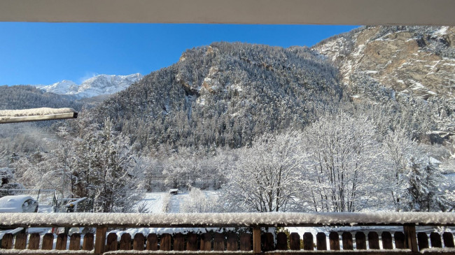 Appartamento in Vendita a Bardonecchia