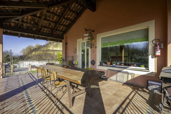 Casa indipendente in Vendita a Cortanze