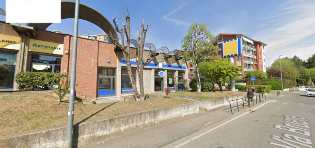 Locale commerciale in Affitto a Rivoli