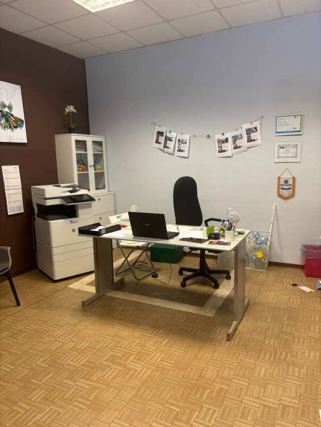 Locale commerciale in Affitto a Villastellone