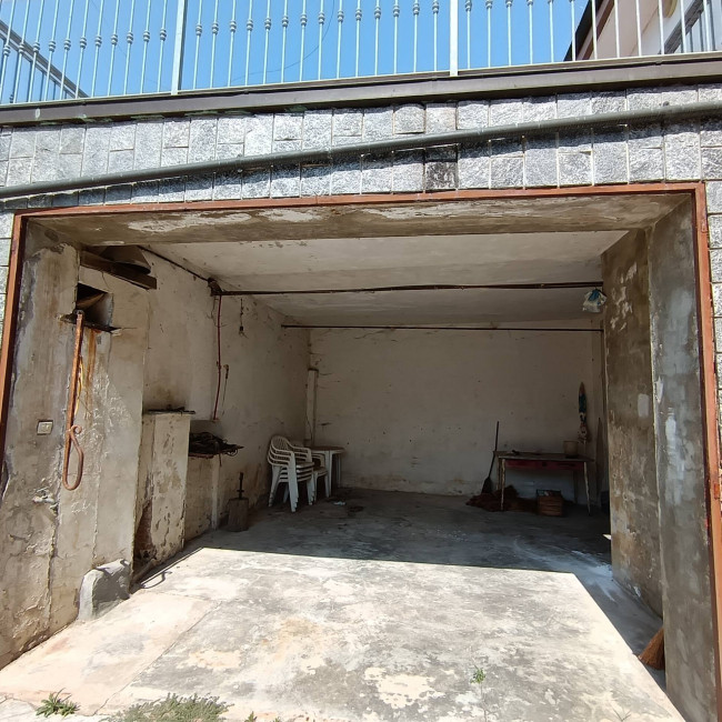 Porzione di casa in Vendita a Isola d'Asti