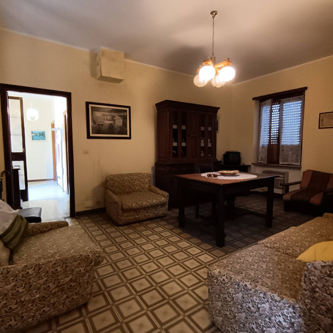 Porzione di casa in Vendita a Isola d'Asti