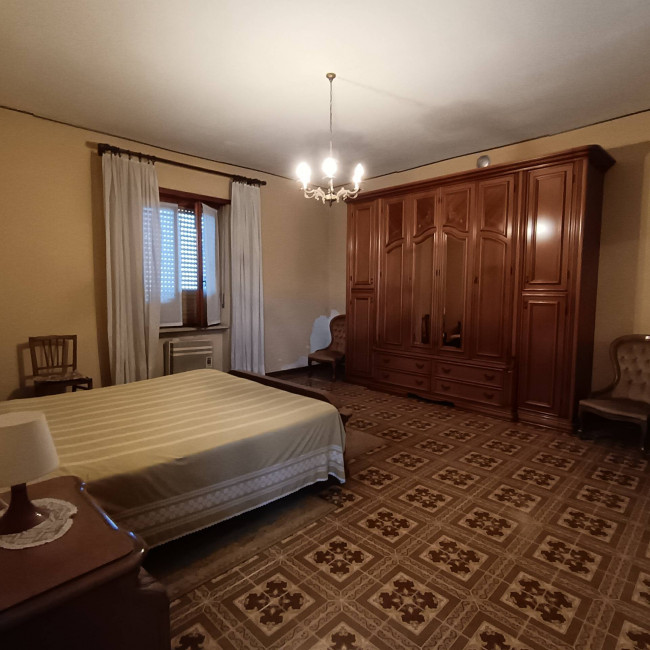 Porzione di casa in Vendita a Isola d'Asti