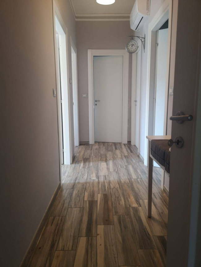 Villa Trifamiliare in Vendita a Asti