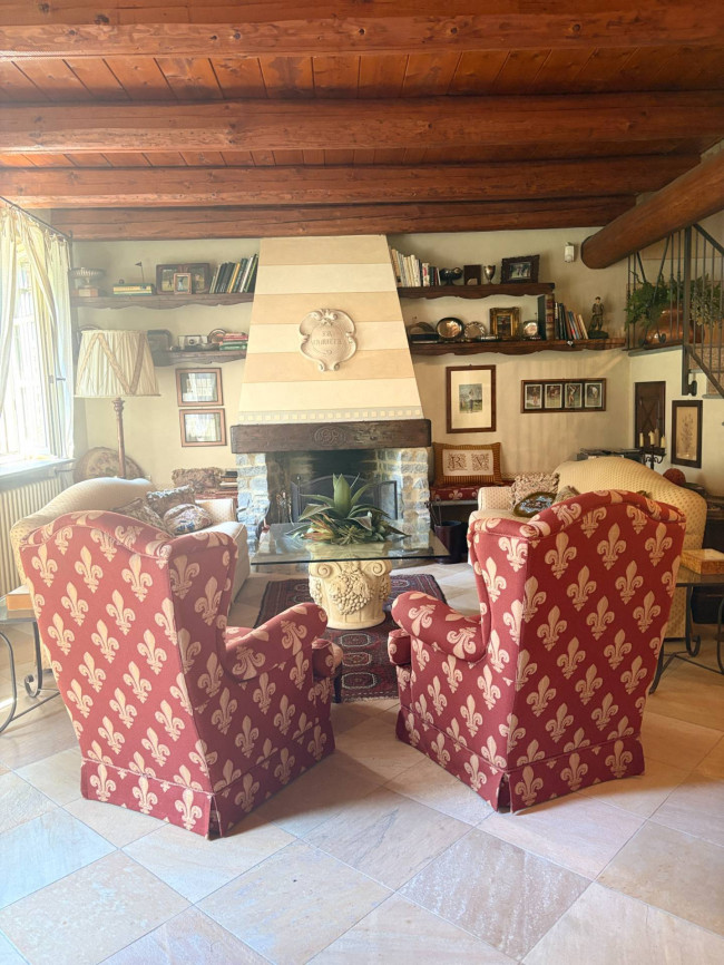 Casale in Vendita a Felizzano