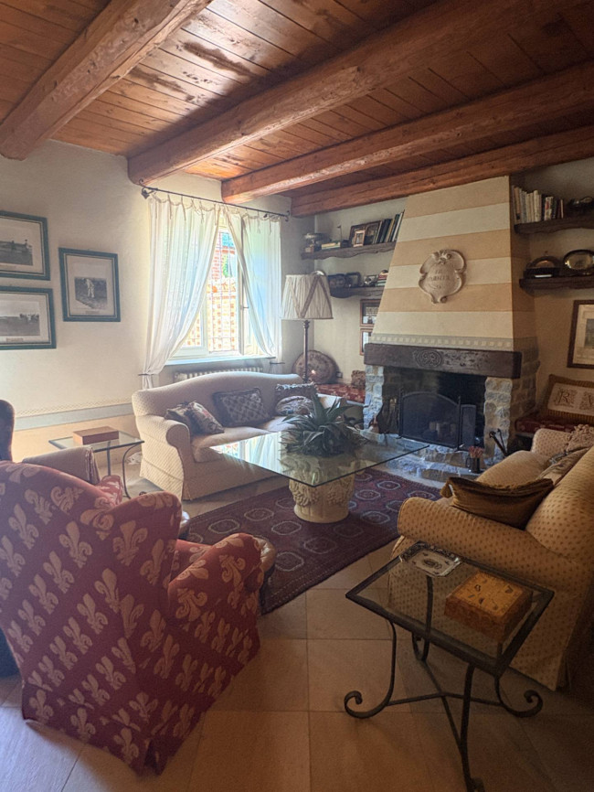 Casale in Vendita a Felizzano