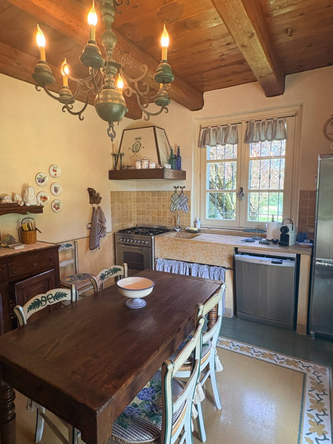 Casale in Vendita a Felizzano