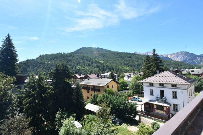 Appartamento in Vendita a Bardonecchia