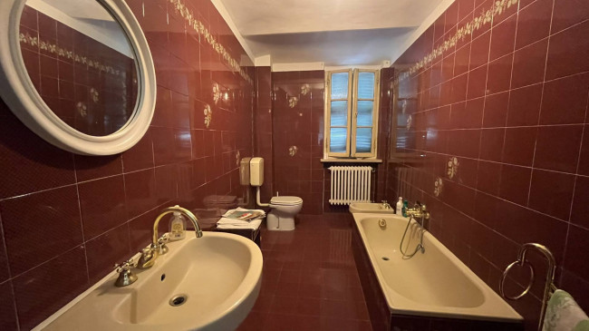 Casa indipendente in Vendita a Montemagno