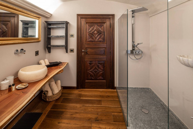 Casa indipendente in Vendita a Montemagno