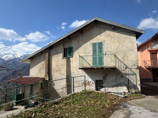 Casa indipendente in Vendita a Roburent