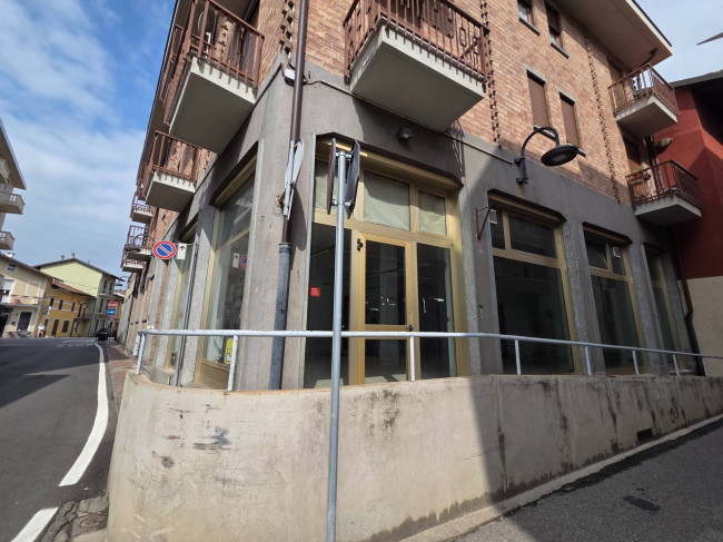 Negozio in vendita a Caselle Torinese