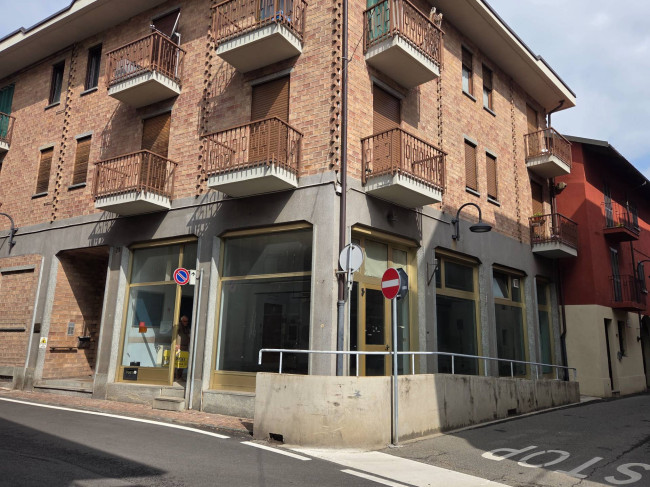 Negozio in vendita a Caselle Torinese