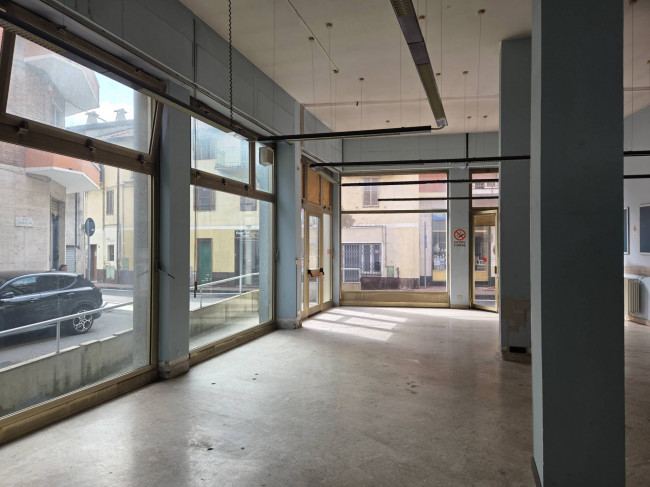 Negozio in vendita a Caselle Torinese
