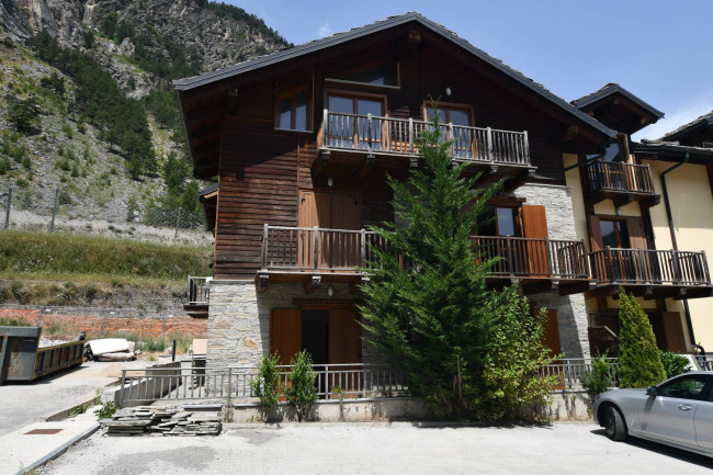 Appartamento in Vendita a Bardonecchia