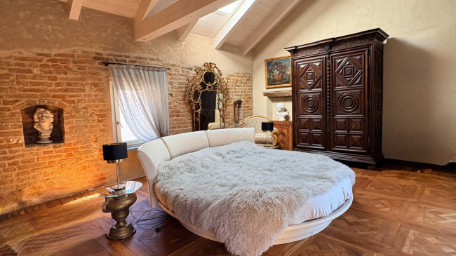 Casa indipendente in Vendita a Montemagno