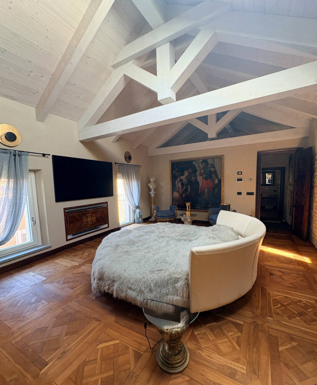 Casa indipendente in Vendita a Montemagno