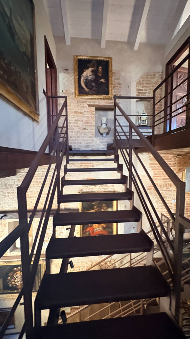 Casa indipendente in Vendita a Montemagno