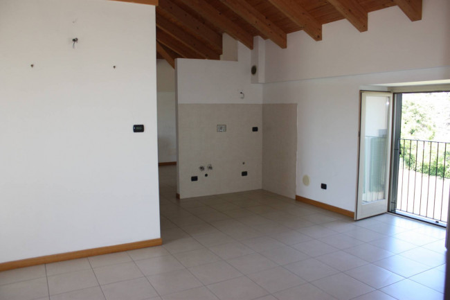 Appartamento in Affitto a Pavarolo