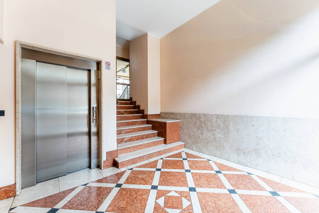 Magazzino in Affitto a Torino