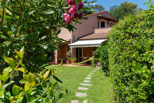 Appartamento in Vendita a Garlenda