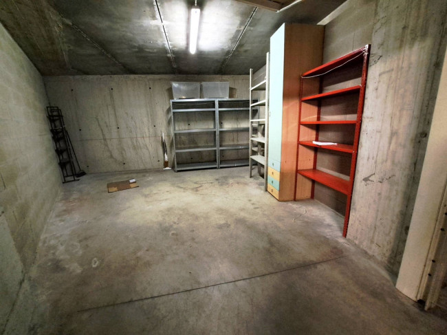Box o garage in vendita a Torino