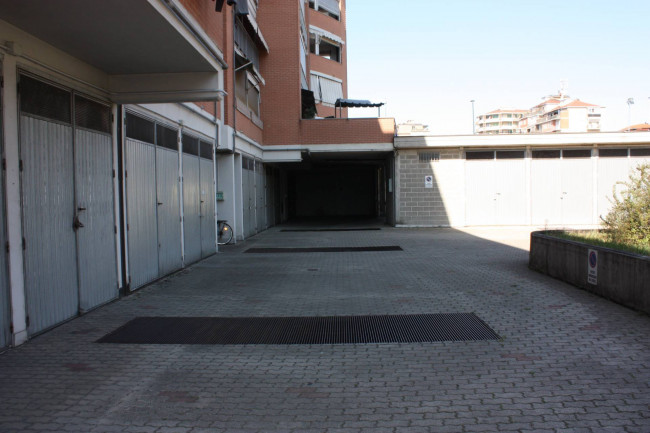 Box o garage in Affitto a Torino