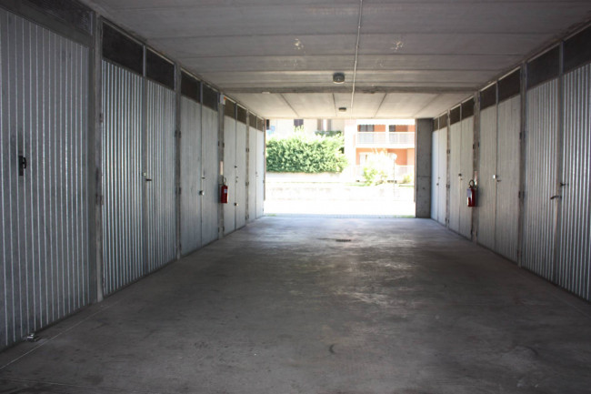 Box o garage in Affitto a Torino