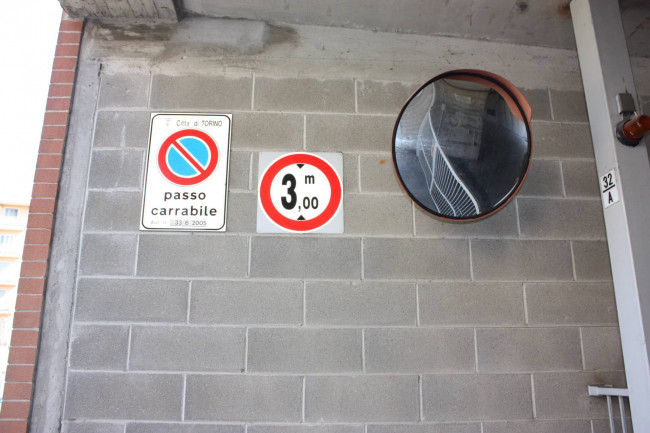 Box o garage in Affitto a Torino