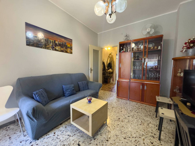 Apartment for Sale to Torino