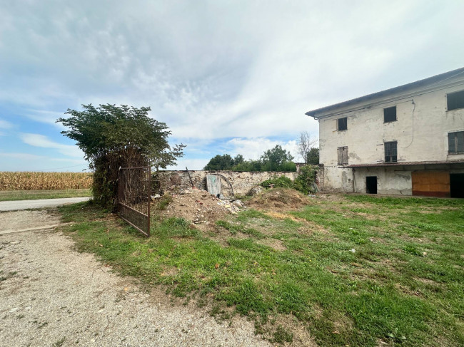 Dimora Storica in Vendita a Beinette