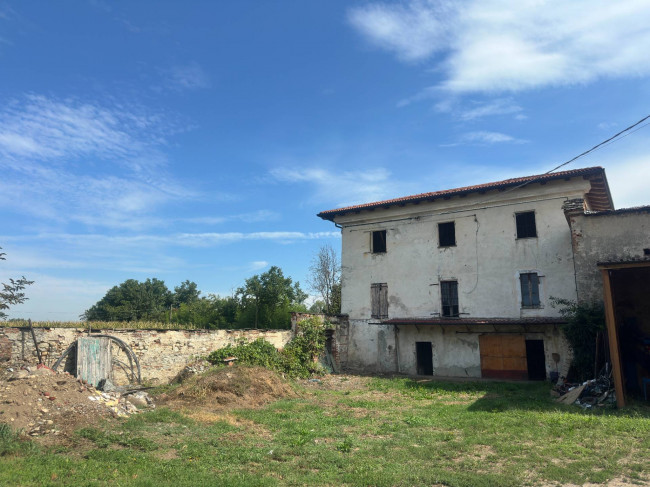 Dimora Storica in Vendita a Beinette