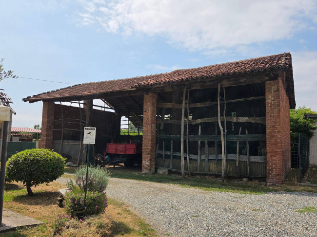 Rustico in vendita a San Francesco al Campo