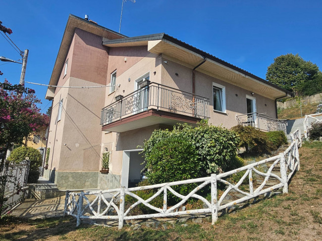 Villa in Vendita a Reano