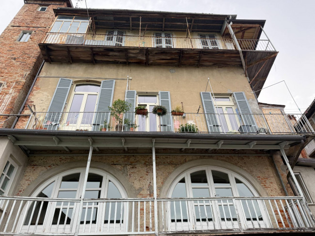 Dimora Storica in Vendita a Mondovì